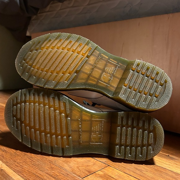 Doc Martens 1460 White Smooth Leather Lace up Boots Size 8 - Picture 5 of 6